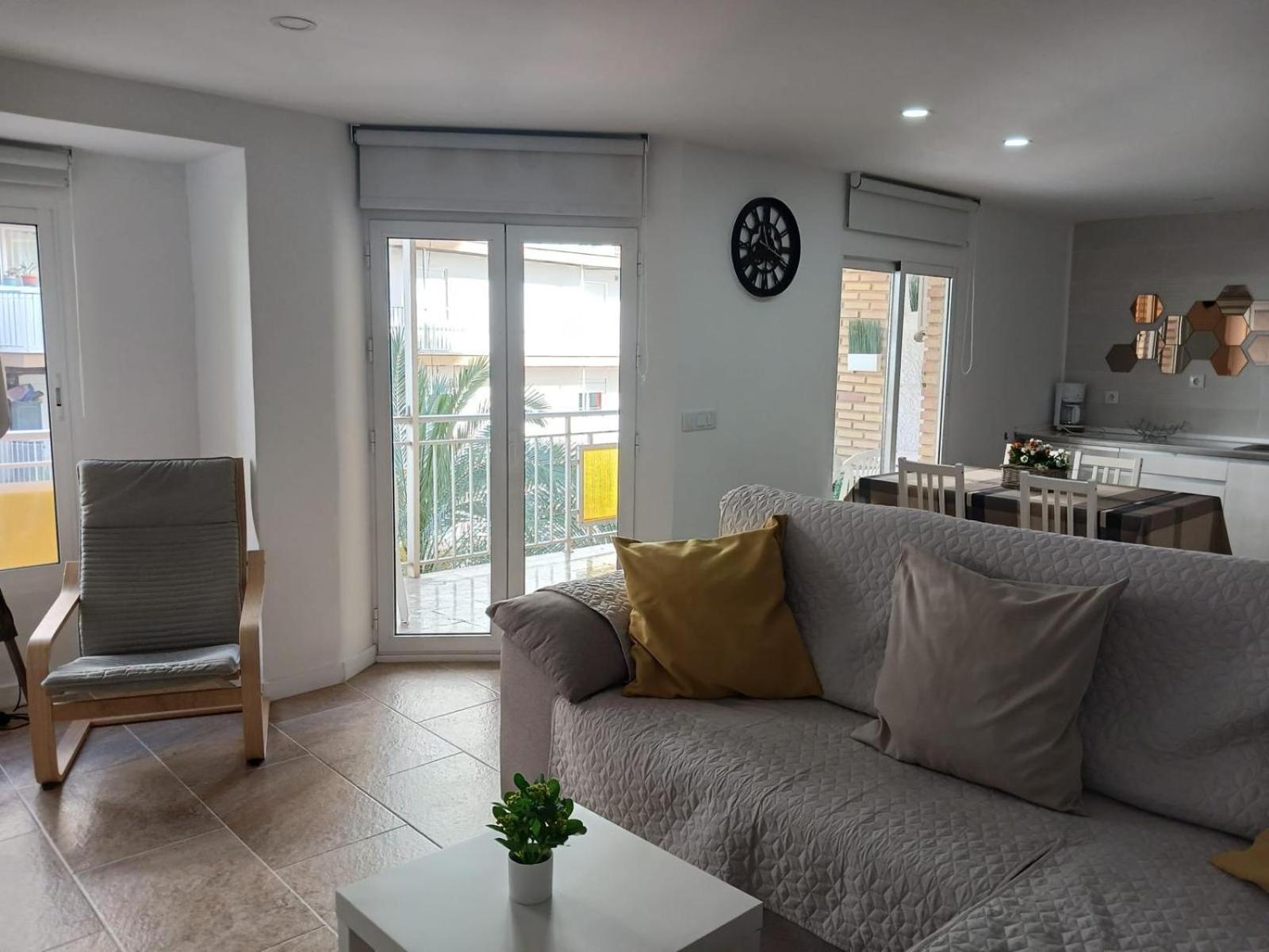 A 50 M De La Plage Cullera Luaran gambar